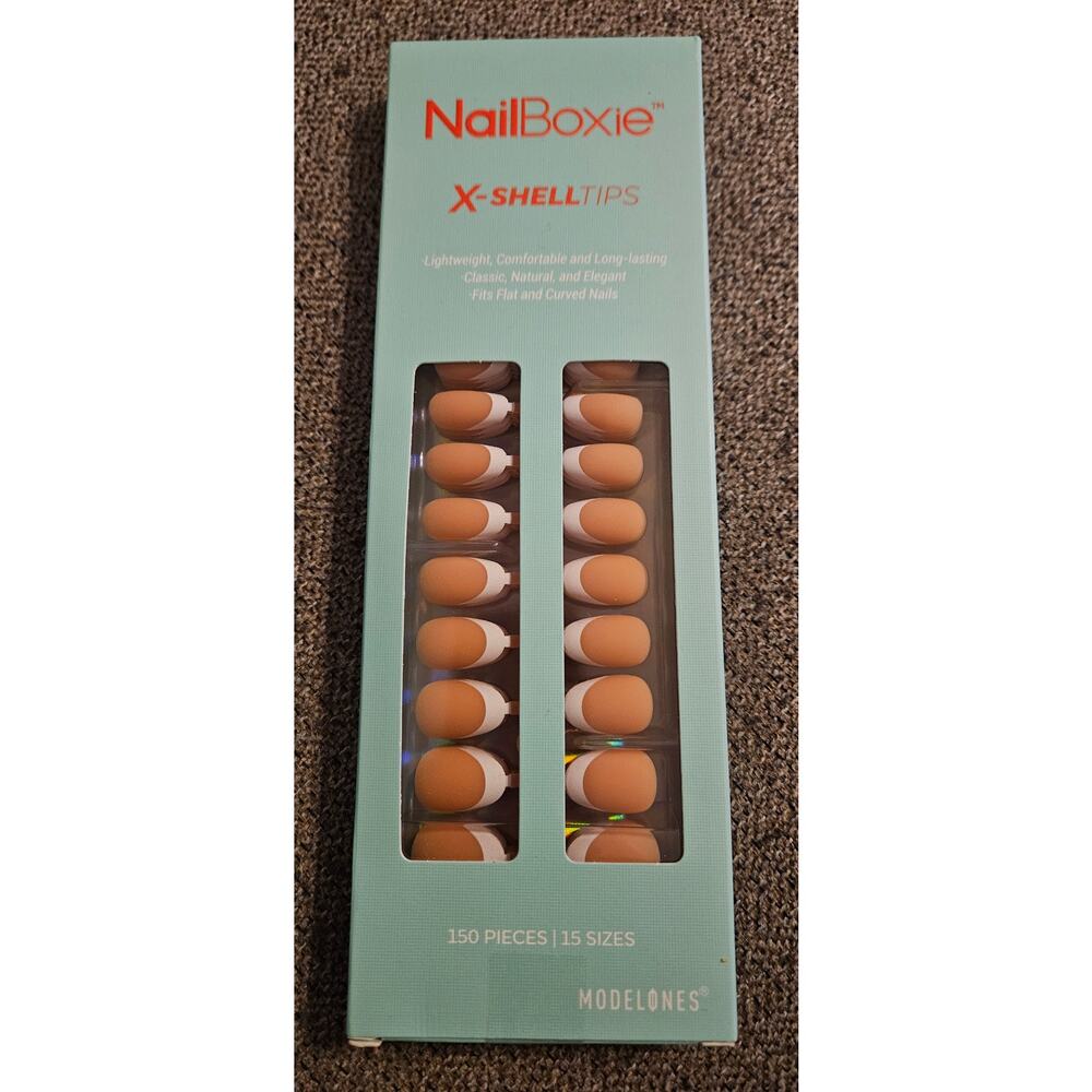 Nailboxie x shell tips